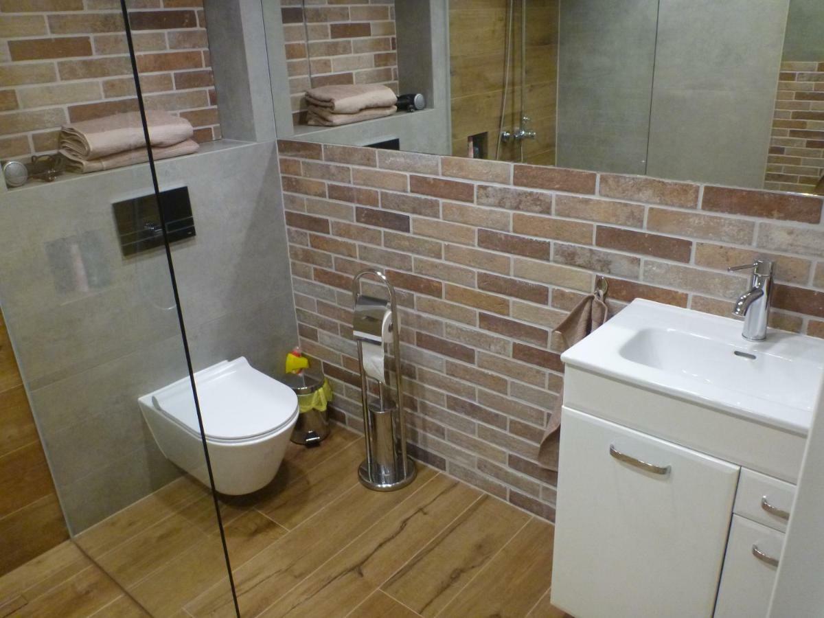 Apartament na Brodatego Breslávia Exterior foto